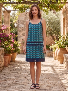 Robe d'été décontractée en tissu respirant à imprimé géométrique turquoise, bretelles spaghetti, longueur genou, coupe droite, sans manches, style doux et naturel - Product Image 6
