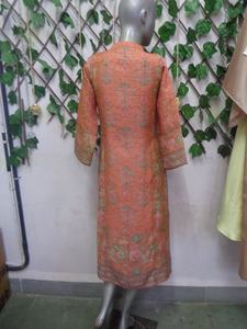 Kurta imprimé floral de vêtements de mode indiens sophistiqués pour l'usage d'occasion de fête de mariage du fournisseur indien - Product Image 4