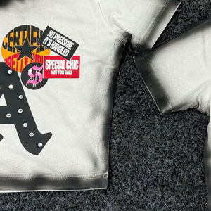 Camiseta Personalizada con Pedrería, Estilo Urbano, Efecto Desgastado, Cuello Redondo, 100% Algodón Grueso, Impresión DTG, para Hombre - Product Image 3