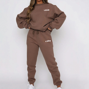 Conjunto de ropa de jogging de algodón de tela polar con logotipo personalizado, chándal de colores en contraste para mujer - Product Image 1