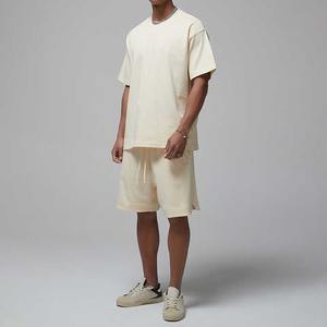 Logo personnalisé ensemble short d'été deux pièces vêtements pour hommes survêtement 2 pièces t-shirt à quantité minimale de commande basse ensemble court livraison directe disponible - Product Image 3