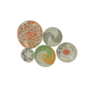 Plaque murale Artisan Seagrass-Panier de style Boho suspendu-Chargeur mural naturel rond pour la décoration intérieure - Product Image 1