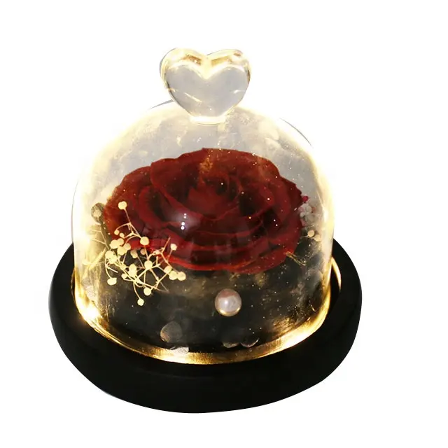 Rosa preservada eterna con apariencia delicada, cúpula de cristal con forma de corazón superior, con caja de regalo