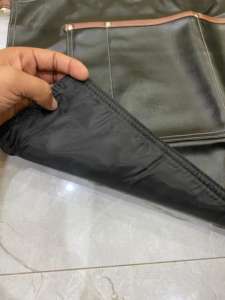 ผ้ากันเปื้อนหนังกันน้ำเคลือบป้องกันผมสไตลิสป้องกันการฟอกผ้ากันเปื้อนช่างตัดผมสำหรับผู้ชาย/ผู้หญิงกระเป๋าอุปกรณ์เสริมเครื่องสำอางค์ - Product Image 4