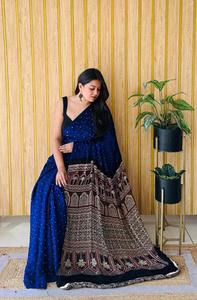 ผ้าไหมแท้พิมพ์ลาย Bandhej Gajji ผ้าส่าหรีจากนักออกแบบที่สวยงาม - Product Image 6