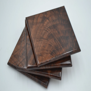 Sous-verres de service à thé imprimés en bois de manguier et d'acacia faits à la main en gros, 4 pièces pour la maison et la cuisine - Product Image 1