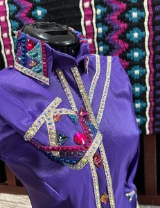 Camisa roja de espectáculo occidental para mujer con mangas de lentejuelas y cuello de diamantes de imitación + almohadilla de sillín inspirada en Navajo | Rodeo Bling Outfit - Product Image 3