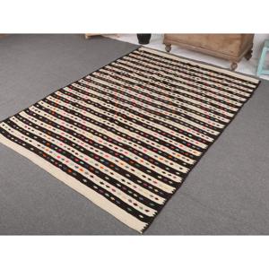 Grand tapis vintage 5,5x7,6 pieds, tapis turc Kilim noir à pois en laine - Product Image 2