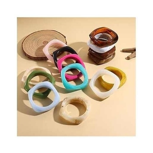 Brazalete de resina personalizable, regalo perfecto para mujer, brazaletes hechos a mano de resina para mujer - Product Image 5