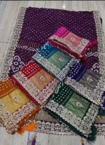 Sari en soie classique traditionnel brodé, broderie de qualité supérieure pour l'exportation, sari en soie pure à prix de gros par le fournisseur - Product Image 4