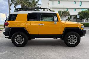 รถยนต์มือสอง ปี 2007 โตโยต้า เอฟเจ ครุยเซอร์ พวงมาลัยซ้าย/ขวา - Product Image 4