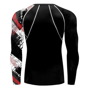 Nouveauté Rash Guard Unisexe Adulte MMA 100% Polyester Antibactérien Sublimation Personnalisée Logo OEM Prix Bas Rash Guaeds - Product Image 3