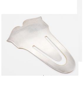 Marcapáginas de Latón de Estilo Antiguo con Diseños en Relieve Detallados, Perfecto para Amantes de la Literatura, Estudiantes, Maestros y para Regalos - Product Image 4