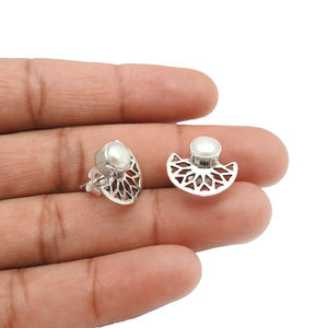 Superventas nuevo diseño esterlina 925 Plata Perla piedra diseño único Stud pendiente para ella joyería hecha a mano precio directo de fábrica - Product Image 5