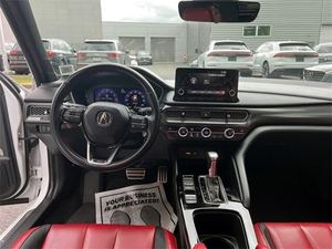 รถซีดานอินเตอร์แกรนด์ FWD ปี 2023 ไมล์น้อย เครื่องยนต์ 1.5 ลิตร 200 แรงม้า เกียร์แปรผัน 14 สปีด - Product Image 2