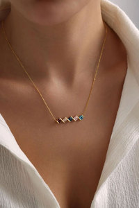 สร้อยคอแบบมินิมอลชุบทอง 10K พร้อมจี้ประดับอัญมณีหลากสีรูปกระดิ่ง ของขวัญแต่งงานสุดหรู - Product Image 5