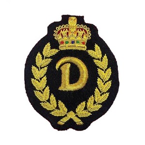 Insignia de tela personalizable con bordado a mano 3D de diamantes de imitación y hilo de bullion, de alta calidad, hecha a mano, para blazer y clubes, de fabricante pakistaní - Product Image 4