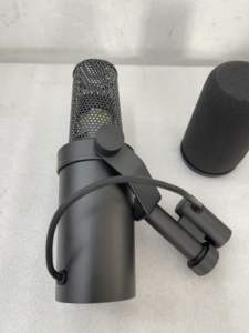 Microphone dynamique cardioïde SM7dB avec préampli intégré pour studio, diffusion, podcasting, streaming, microfono SM7DB - Product Image 5