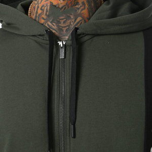 Ropa de calle con cremallera completa Sudadera con capucha verde oliva personalizado de gran tamaño ajuste táctico Panel lateral diseño al por mayor Athleisure hombres sudaderas con cremallera - Product Image 3