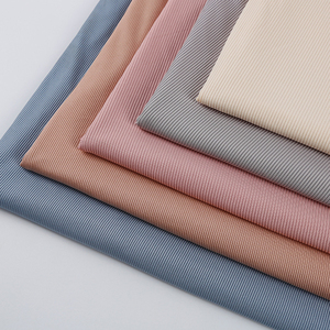 Tissu côtelé 100% polyester, tissu côtelé lourd, tissu côtelé noir pour vêtements décontractés et production <span class=keywords><strong>de</strong></span> vêtements <span class=keywords><strong>de</strong></span> <span class=keywords><strong>base</strong></span> - Product Image 1