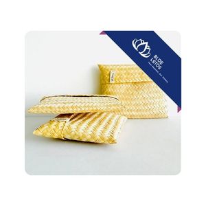 ถุงของขวัญไม้ไผ่ขายดีสำหรับบรรจุภัณฑ์ร้านค้ากระเป๋านำมาใช้ใหม่ได้เป็นมิตรกับสิ่งแวดล้อมสำหรับเครื่องประดับเครื่องสำอางและห่อของขวัญเวียดนาม - Product Image 1