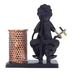 Green & Orange Musical Man Metal Pen Stand Artículo decorativo para el hogar - Product Image 4