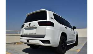 SUV d'occasion 2024 GENERAL SAHARA EDITION V6 4.5L Automatique Sièges en Cuir Transmission Automatique - Product Image 6