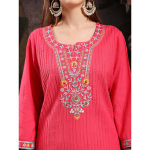 Kurta de Algodón Puro con Bordado Floral para Mujer, con Trabajo de Hilo Regular, Incluye Pantalones y Dupatta - Conjunto Regular - Product Image 5