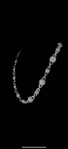 Elegante collar redondo de cadena de diamantes de moissanita de racimo para mujer, joyería de declaración de lujo helada para ocasiones especiales - Product Image 3