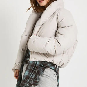 Veste matelassée pour femme, logo personnalisé, OEM ODM, mode, vêtements d'hiver chauds, 2026 / Vente en gros de vestes d'hiver pour femme, veste matelassée à capuche chaude - Product Image 3