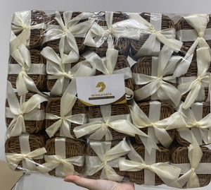 Ornements d'arbre de Noël en rotin de ferme rustique pour la décoration saisonnière | Artisanat naturel tissé à la main du Vietnam - Product Image 1