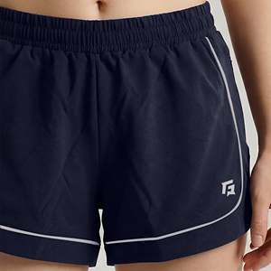 กางเกงขาสั้นสีกรมท่าสำหรับออกกำลังกายสำหรับผู้หญิง - Product Image 4