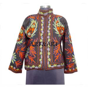 Women's Eco-Friendly <b>Quilted</b> Breathable Winter Jacket Indian Suzani Embroidery Floral Pattern Duck Fabric Cotton Filled Coat - Product Image 4