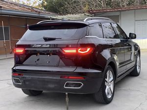 Zotye T700 2017, SUV intermédiaire 1.8T avec toit ouvrant panoramique, haute efficacité énergétique, en stock - Product Image 2