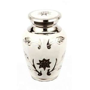 Petites urnes de crémation gravées sur mesure en laiton avec bandeau en or Urne souvenir pour cendres Urne funéraire la plus tendance pour animaux de compagnie Adultes Urnes de crémation funéraires - Product Image 5