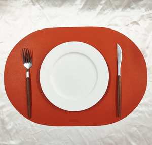 Sous-plat élégant en cuir véritable fait à la main pour la salle à manger des restaurants, résistant aux odeurs, robuste, décontracté, antidérapant, résistant à la chaleur - Product Image 3