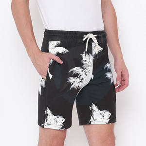 กางเกงขาสั้นสำหรับผู้ชายผ้าฝ้าย100% พิมพ์ซับลิเมชันทำจากปากีสถานแบบลำลองสไตล์ใหม่ทำตามสั่ง - Product Image 4