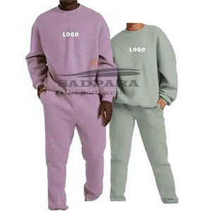 Conjunto de chándal liso de dos piezas de algodón personalizado para hombre, Sudadera ligera y pantalones de chándal con moda de calle sostenible - Product Image 4