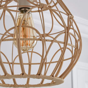 Pantalla decorativa de ratán para granja moderna al por mayor, colgante de luz, Material Natural duradero, precio económico de Vietnam para uso doméstico - Product Image 2