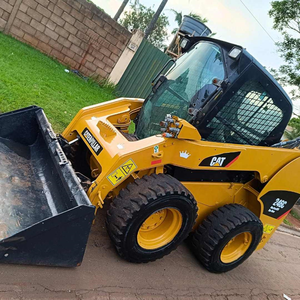 รถตักล้อยาง CAT 246C รุ่นปี 2023 น้ำหนักบรรทุก 9 ตัน เครื่องจักรก่อสร้างขนาดกะทัดรัด ประสิทธิภาพสูง มอเตอร์ไฮดรอลิก ขายส่ง - Product Image 1