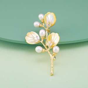 Broche de Moda para Fiesta, Modelo 171142, Chapado en Cobre con Cristales de Estrás y Aleación, Adornado con Diamantes y Perlas, Ideal para Regalo - Product Image 6