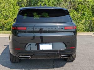 Range Rover Sport Dynamic SE SUV Automatique Essence Atmosphérique avec Toit Panoramique et Sièges en Cuir – État Impeccable 2020 - Product Image 2