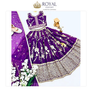 Concessionnaire de confiance vendant des vêtements de mariage de qualité supérieure Faux Georgette séquence broderie travail Lehenga Choli pour les filles - Product Image 6