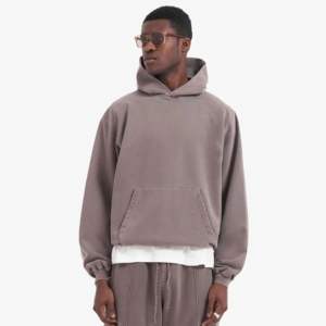 IOTA SPORTS, jersey de alta calidad, sudaderas con capucha de lana, logotipo personalizado, ropa de calle serigrafiada, sudaderas con capucha y sudaderas de lana para hombre Boxy Fit - Product Image 1