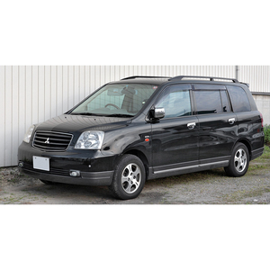 Coche familiar compacto automático Mits-ubishi Dion de 7 plazas usado con motor fuerte y manejo suave - Product Image 4