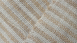 Tela de fibra de piña natural hecha a medida hecha de tela de fibra de piña 100% con laminación ideal para el fabricante de bolsas - Product Image 6