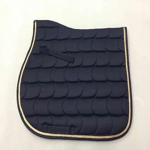 Tapis de selle en velours de coton de qualité supérieure pour dressage équestre, avec broderie métallique et dessous en maille respirante - Product Image 4