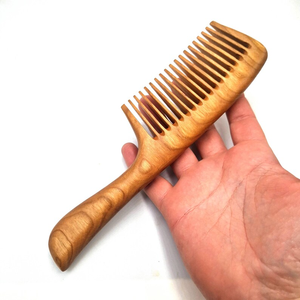 Peine para Cabello con Mango de Madera Hecho a Mano para Uso en Salón de Belleza, Peine de Madera al por Mayor de saniya handicraft, de la India - Product Image 2