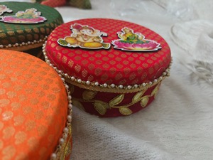 Caja de acero decorativa de 500 gramos, recuerdo de boda, evento, fiesta, regalo de devolución, invitados, Festival, templo de Navidad, regalo, cajas de joyería dulces - Product Image 3