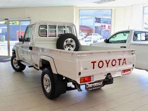 Toyota Hilux 4x4 Usada, Cabina Simple, Modelo 2021/2024, 100% en Perfecto Estado, Sin Accidentes - Product Image 3